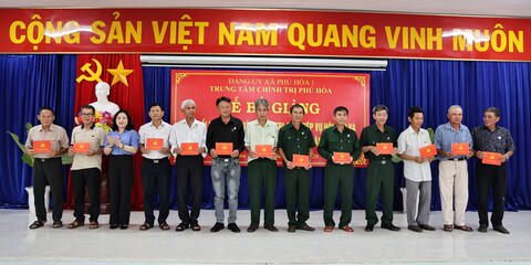 Bế giảng lớp bồi dưỡng lý luận chính trị và nghiệp vụ Hội Cựu chiến binh và chuyên đề “Tư tưởng Hồ Chí Minh” cho cán bộ Hội Cựu chiến binh cơ sở năm 2026