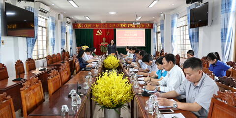 Ban Thường vụ Đảng ủy xã làm việc theo quy chế với Ban Thường trực Ủy ban MTTQ Việt Nam và các tổ chức chính trị - xã hội xã