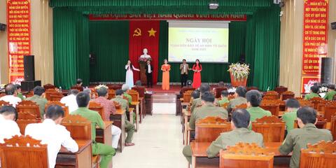 Xã Phú Hòa 1 tổ chức “Ngày hội toàn dân bảo vệ an ninh tổ quốc” năm 2025