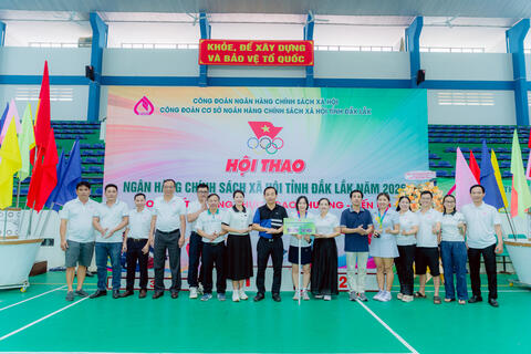 Phòng giao dịch Ngân hàng Chính sách xã hội Phú Hòa tham gia hội thao Ngân hàng Chính sách xã hội Đắk Lắk năm 2026