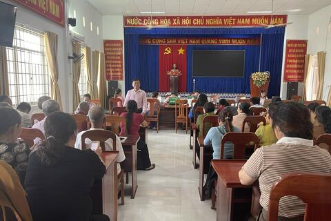Phòng Giao dịch Ngân hàng Chính sách xã hội Phú Hòa triển khai phong trào thi đua “Quyết tâm thực hiện thắng lợi mục tiêu tăng trưởng bền vững 2 con số” giai đoạn 2026 - 2030