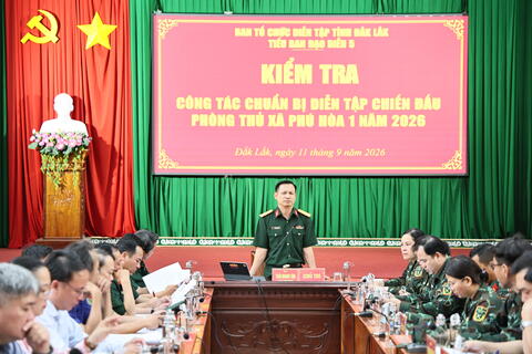 Kiểm tra công tác chuẩn bị diễn tập chiến đấu phòng thủ xã Phú Hòa 1 năm 2026
